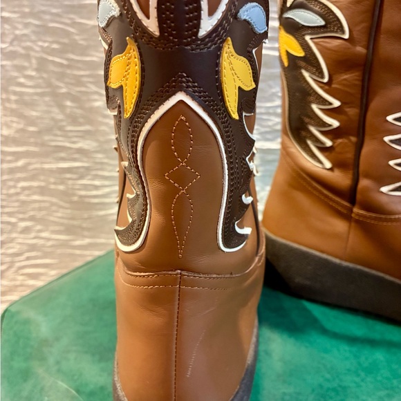 NWT Bally Brown Thunderbird Boots - Picture 6 of 9